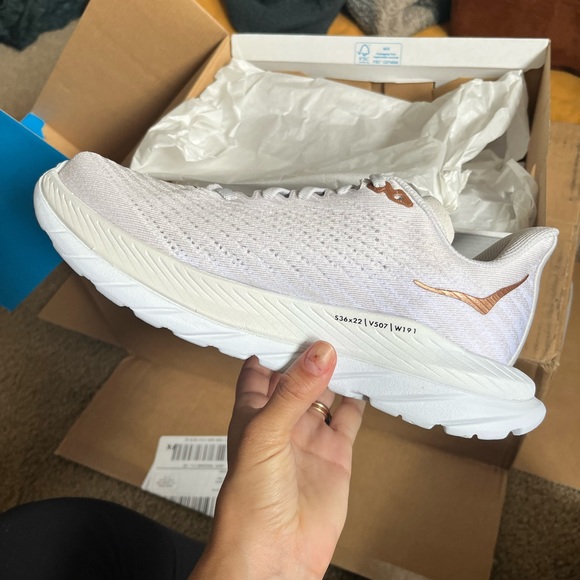 Hoka Mach 5 White 5.5 - Picture 2 of 5